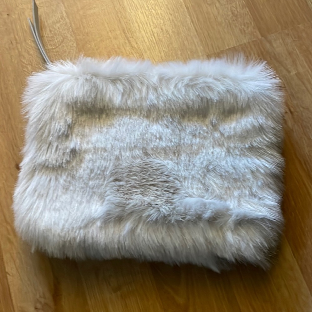 Furry Zipper Pouch